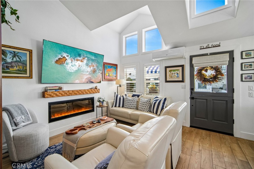 21 Drake, Newport Beach CA 92663 - photo 4