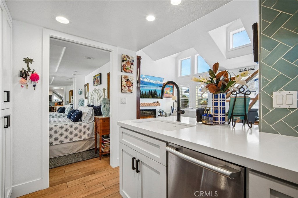 21 Drake, Newport Beach CA 92663 - photo 12