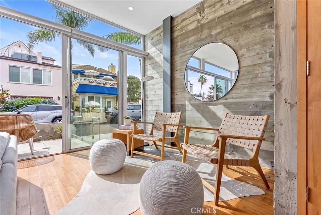 210 43rd Street, Newport Beach CA 92663 - photo 4