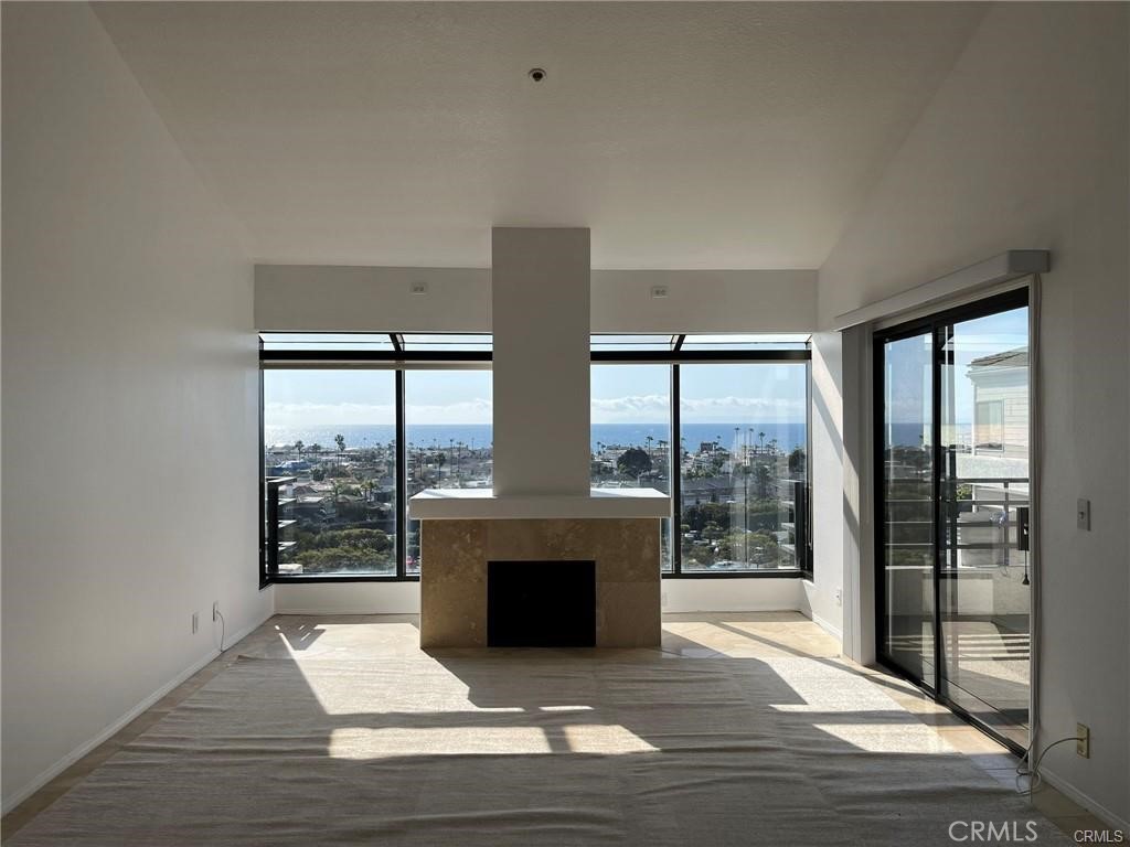 210 LILLE LANE 310, Newport Beach CA 92663 - photo 2