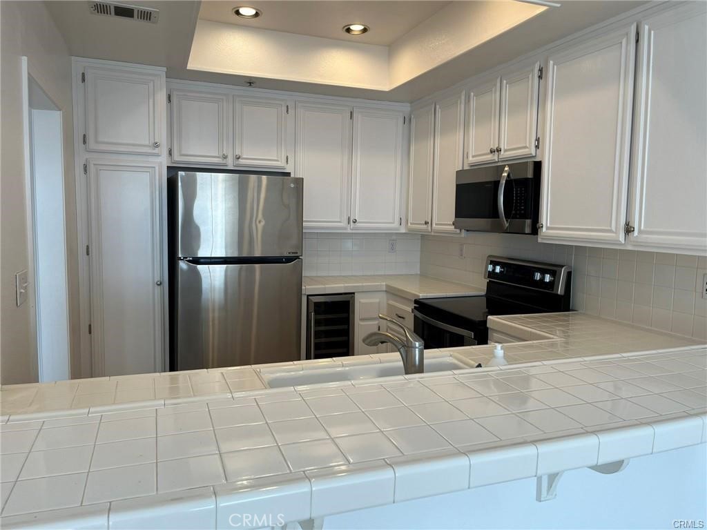 210 LILLE LANE 310, Newport Beach CA 92663 - photo 7