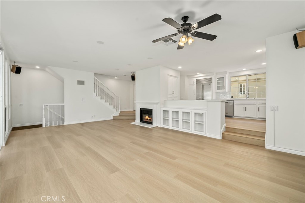 2101 E 15th 11, Newport Beach CA 92663 - photo 11