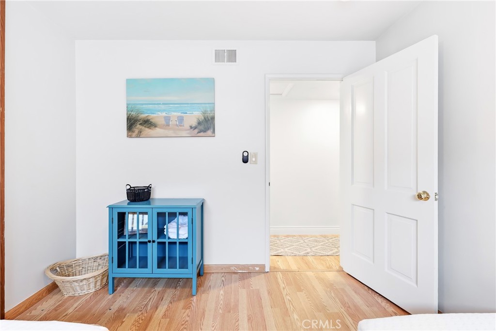 2104 E Ocean, Newport Beach CA 92661 - photo 21