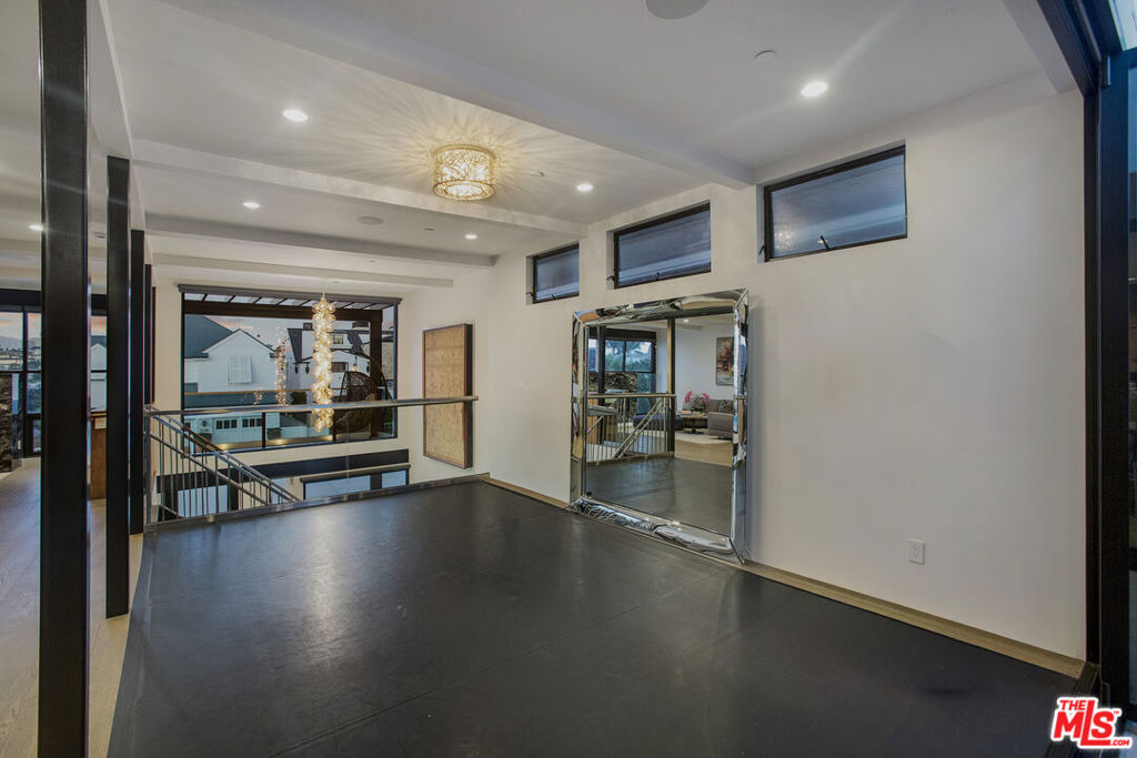 2105 E Balboa Boulevard, Newport Beach CA 92661 - photo 26