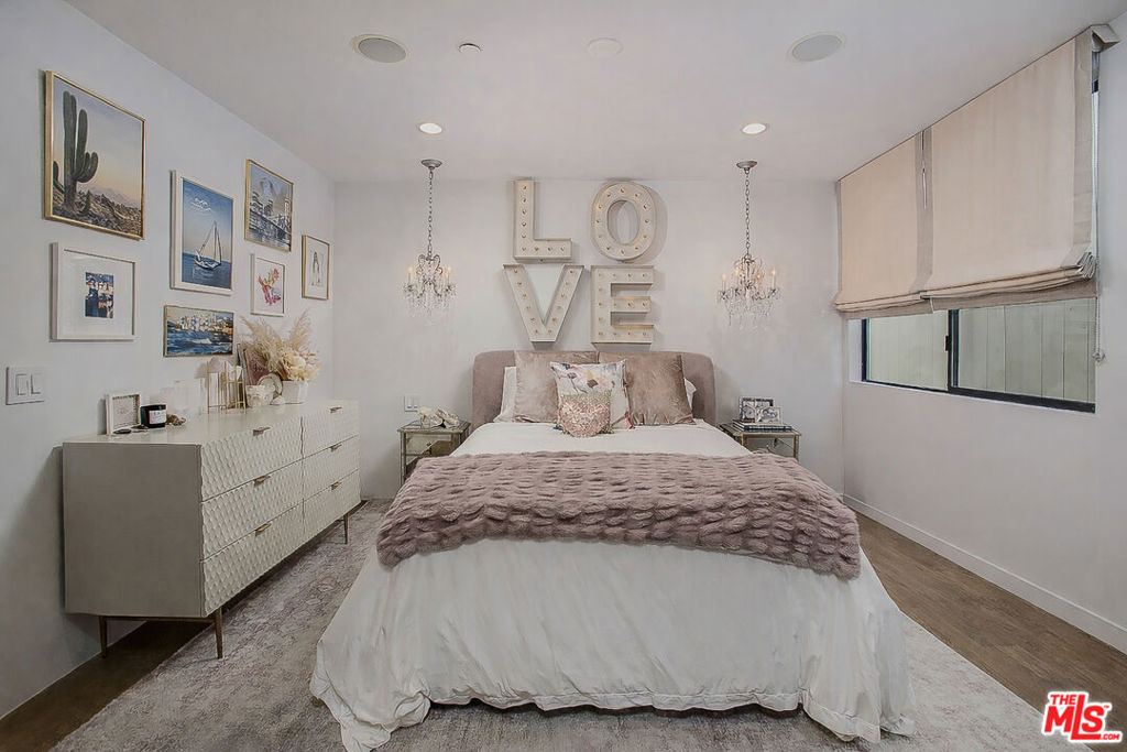 2105 E Balboa Boulevard, Newport Beach CA 92661 - photo 43