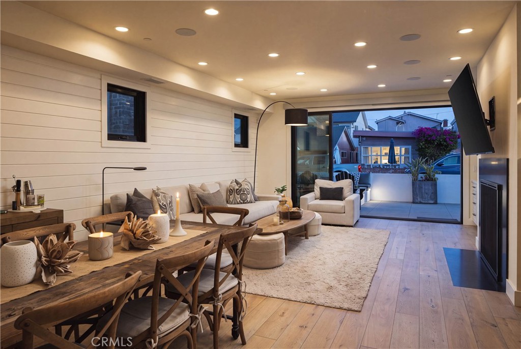 211 35th, Newport Beach CA 92663 - photo 8