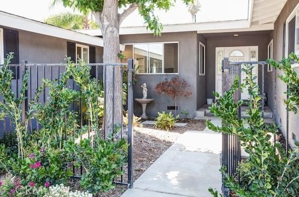 2112 Dover Drive, Newport Beach CA 92660 - photo 4
