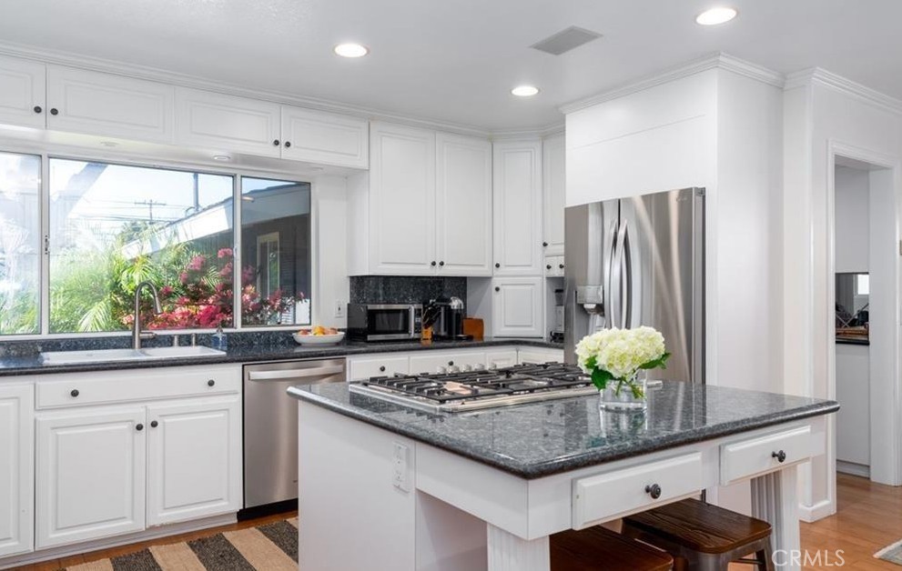2112 Dover Drive, Newport Beach CA 92660 - photo 7