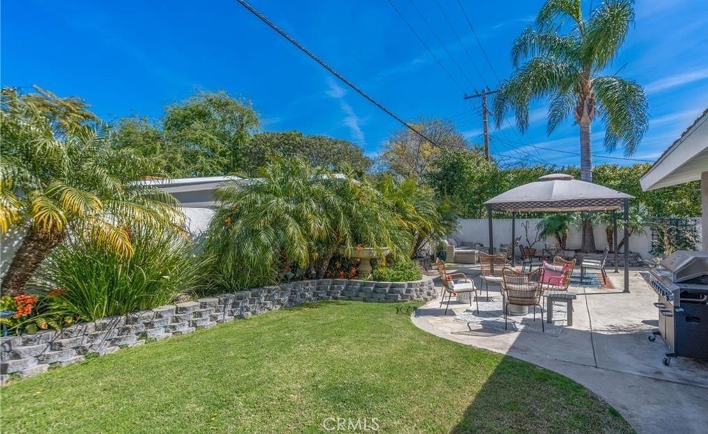 2112 Dover Drive, Newport Beach CA 92660 - photo 16