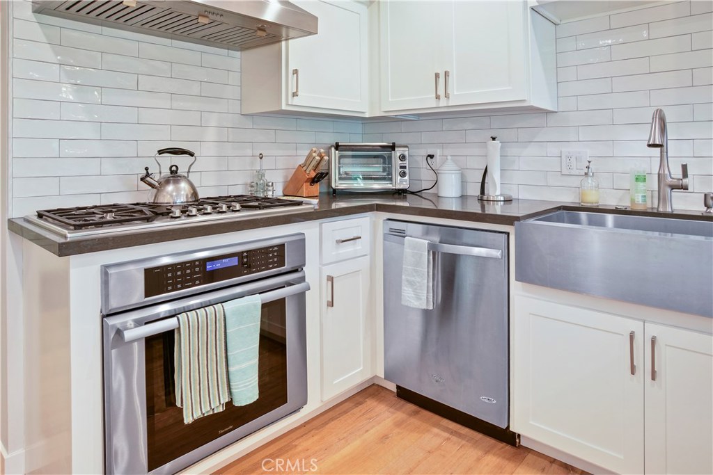 2112 Vista Dorado, Newport Beach CA 92660 - photo 7