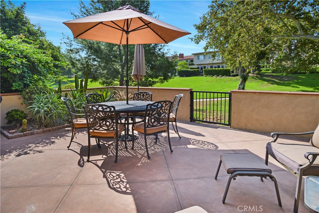 2112 Vista Dorado, Newport Beach CA 92660 - photo 9