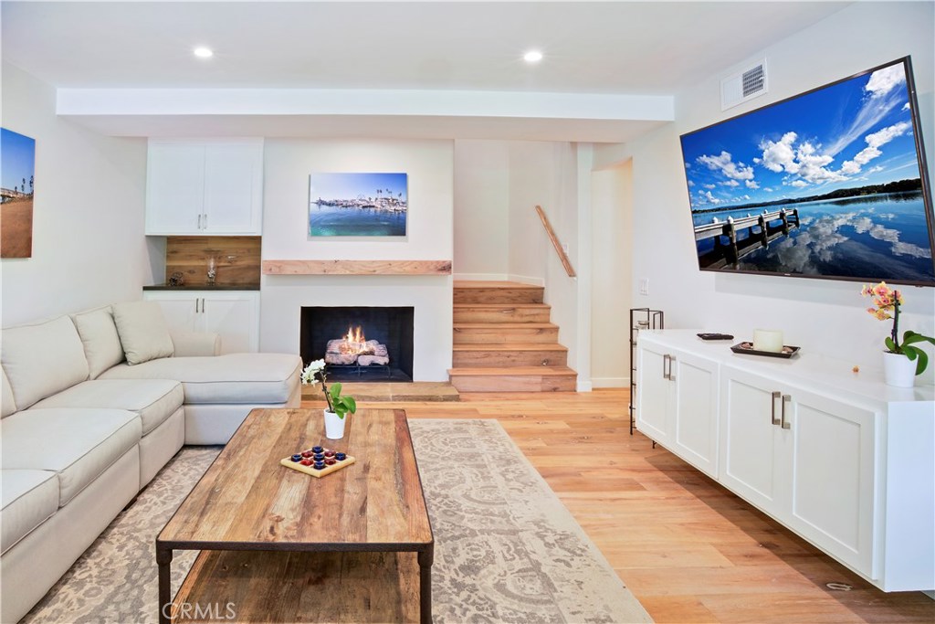 2112 Vista Dorado, Newport Beach CA 92660 - photo 10