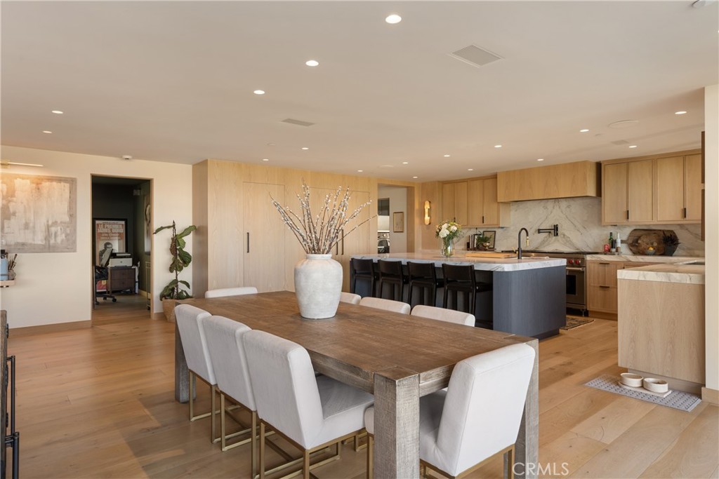 2118 Leeward, Newport Beach CA 92660 - photo 11