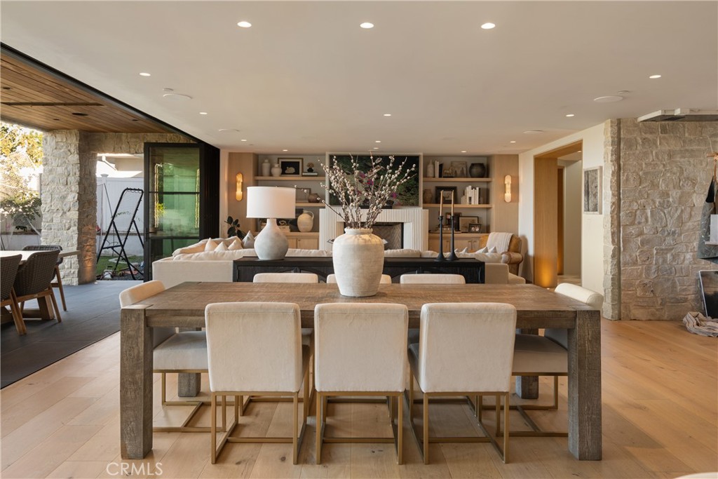 2118 Leeward, Newport Beach CA 92660 - photo 17