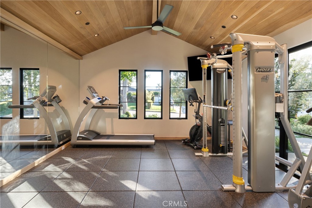 2118 Leeward, Newport Beach CA 92660 - photo 23