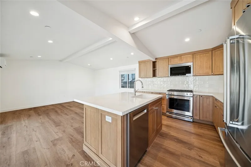 212 40th Street B, Newport Beach, CA 92663