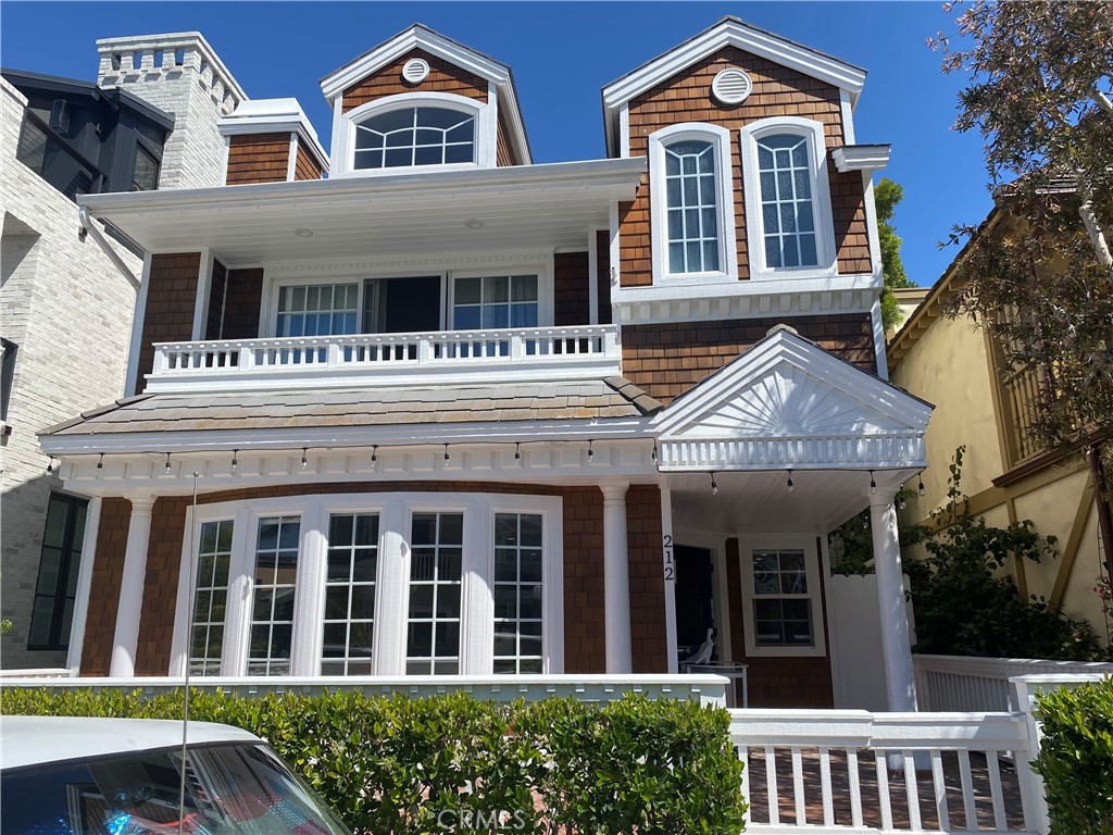 212 Garnet Avenue, Newport Beach CA 92662 - photo 1