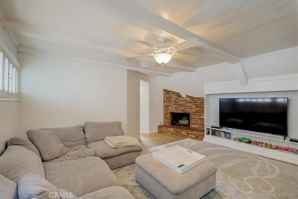 Upstairs Living Room - 2128 Miramar Drive, Newport Beach CA 92661 - photo 18