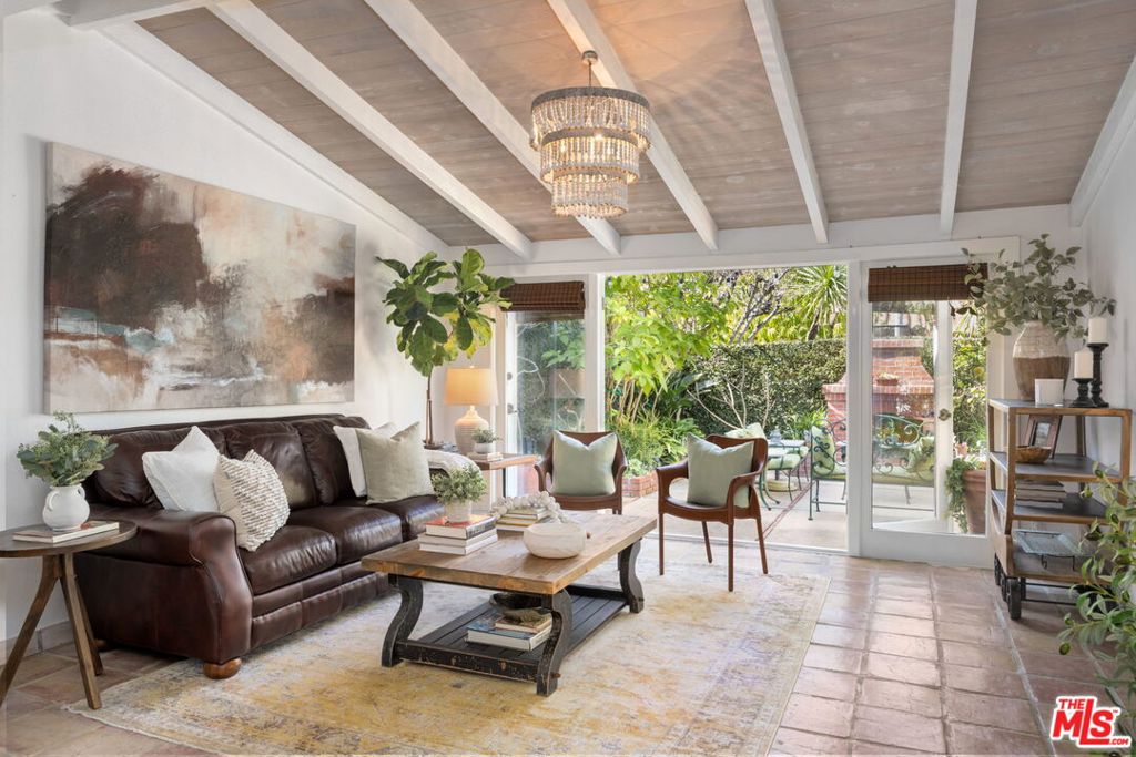 213 Via Cordova, Newport Beach CA 92663 - photo 3