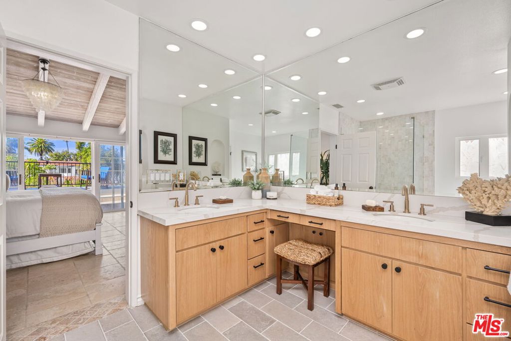 213 Via Cordova, Newport Beach CA 92663 - photo 19