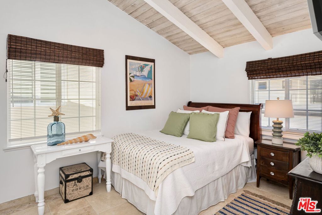 213 Via Cordova, Newport Beach CA 92663 - photo 22