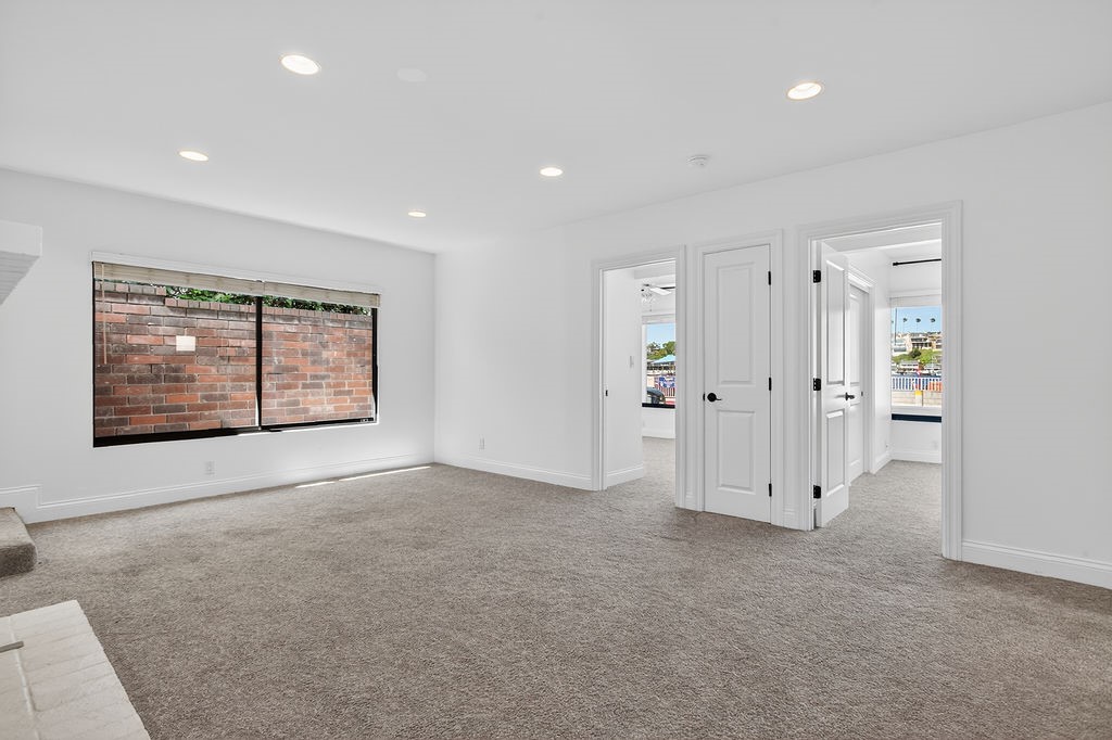 2137 Channel, Newport Beach CA 92661 - photo 14
