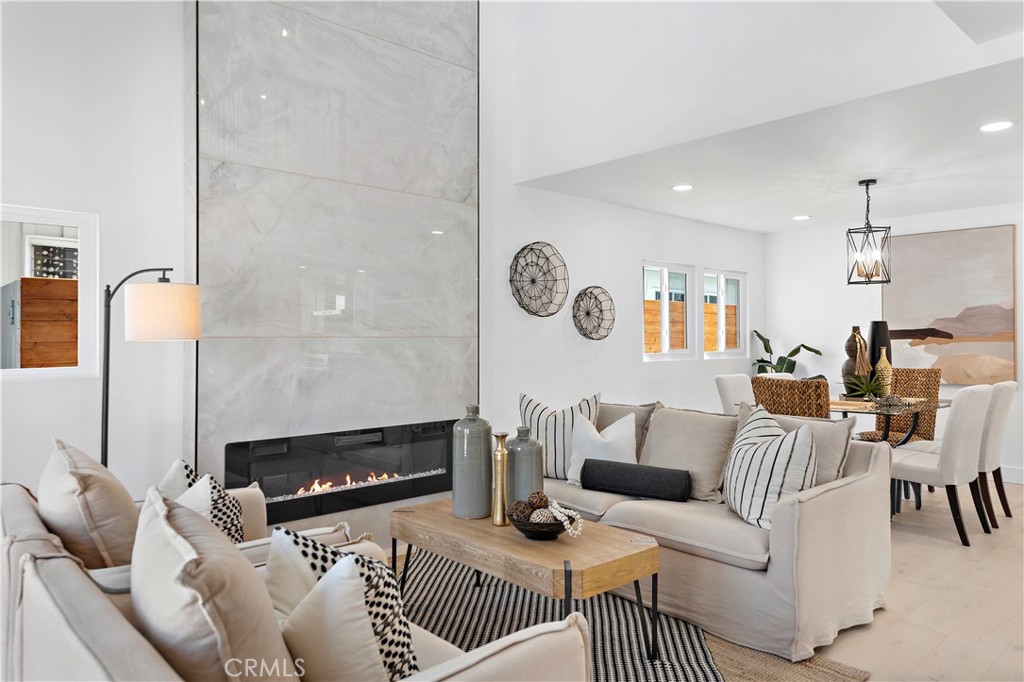 2137 Miramar, Newport Beach CA 92661 - photo 26