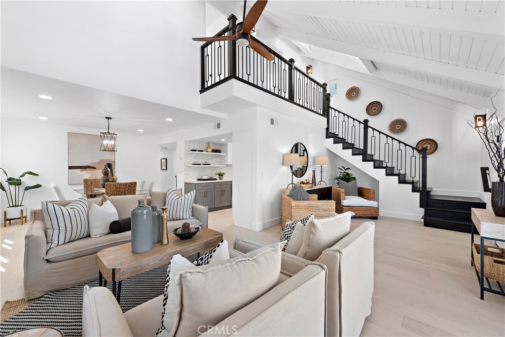 2137 Miramar, Newport Beach CA 92661 - photo 27