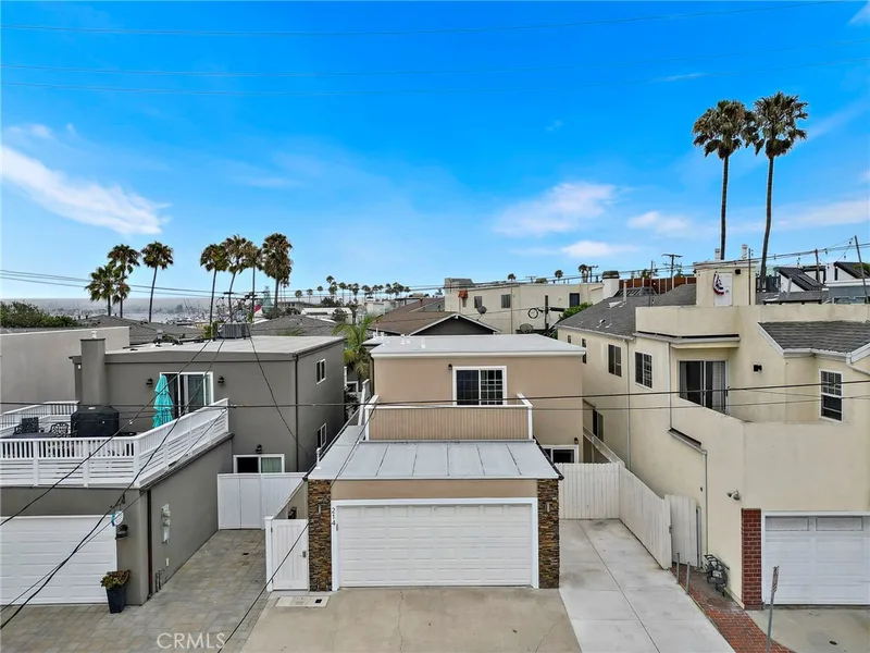 214 20th Street A, Newport Beach, CA 92663