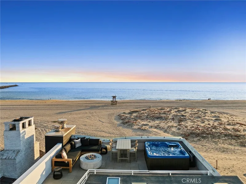 2144 E Oceanfront, Newport Beach, CA 92661