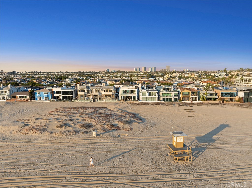 2144 E Oceanfront, Newport Beach CA 92661 - photo 31
