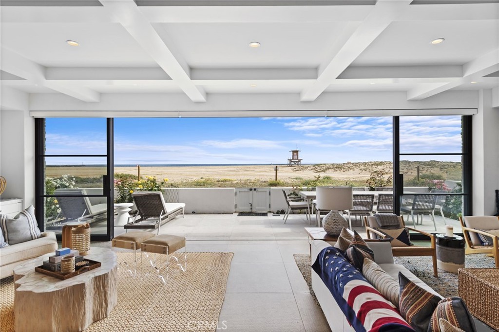 2148 E Oceanfront, Newport Beach CA 92661 - photo 5