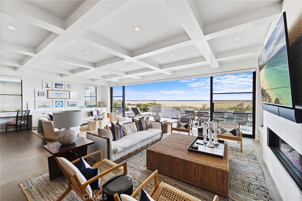 2148 E Oceanfront, Newport Beach CA 92661 - photo 7