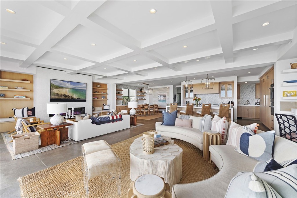 2148 E Oceanfront, Newport Beach CA 92661 - photo 15
