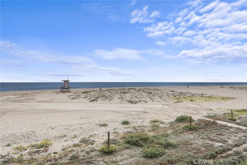 2148 E Oceanfront, Newport Beach CA 92661 - photo 40
