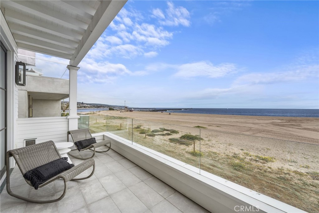 2148 E Oceanfront, Newport Beach CA 92661 - photo 41