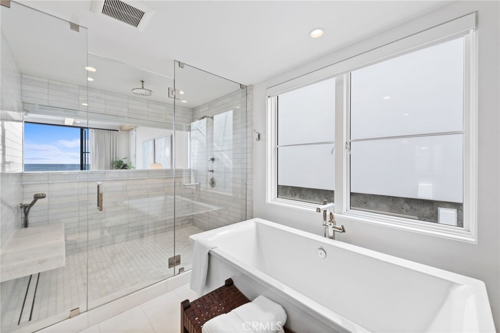 2148 E Oceanfront, Newport Beach CA 92661 - photo 46