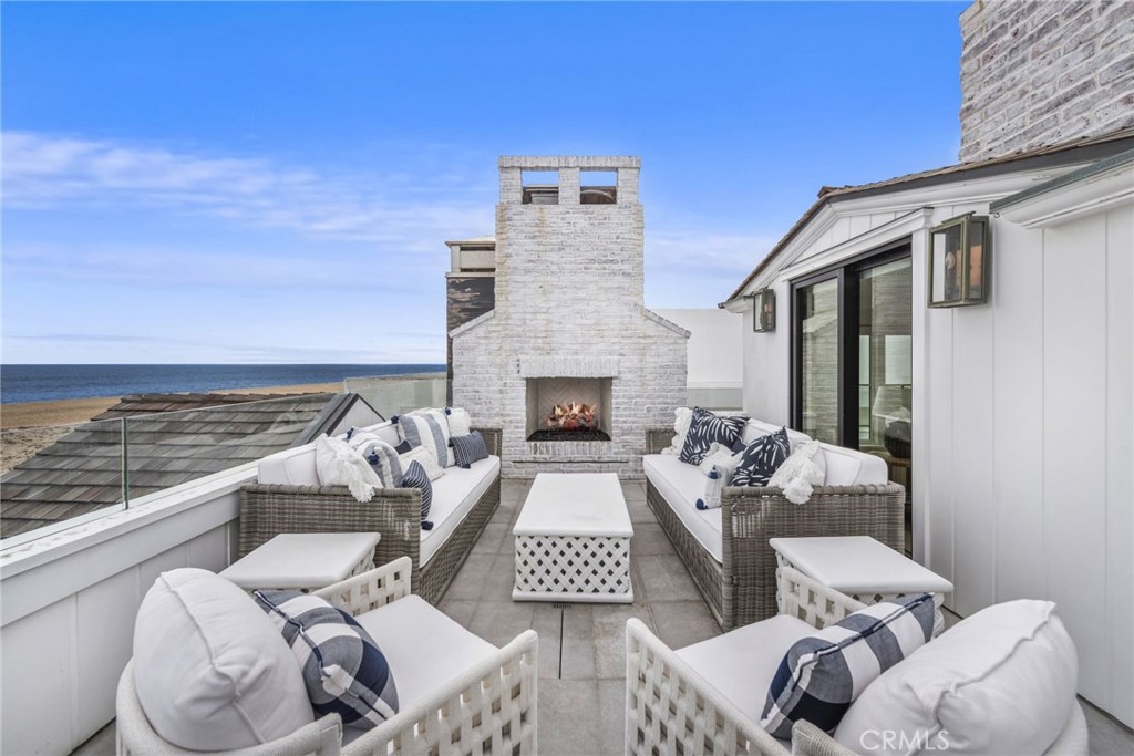 2148 E Oceanfront, Newport Beach CA 92661 - photo 54