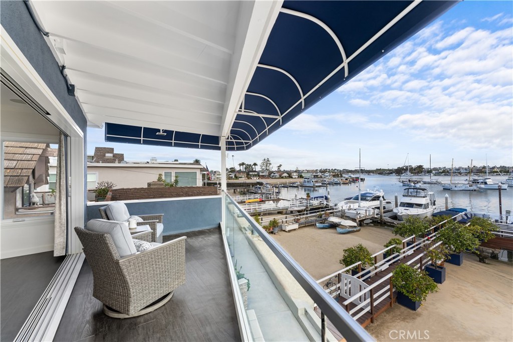 215 E Edgewater, Newport Beach CA 92661 - photo 2