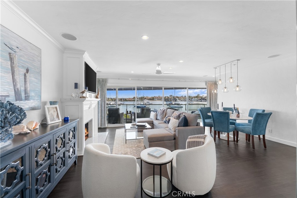 215 E Edgewater, Newport Beach CA 92661 - photo 5