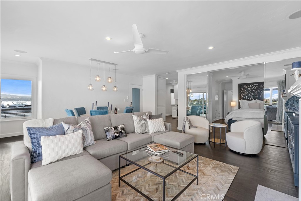 215 E Edgewater, Newport Beach CA 92661 - photo 6