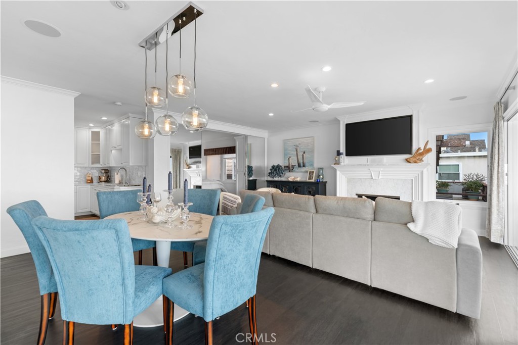 215 E Edgewater, Newport Beach CA 92661 - photo 18