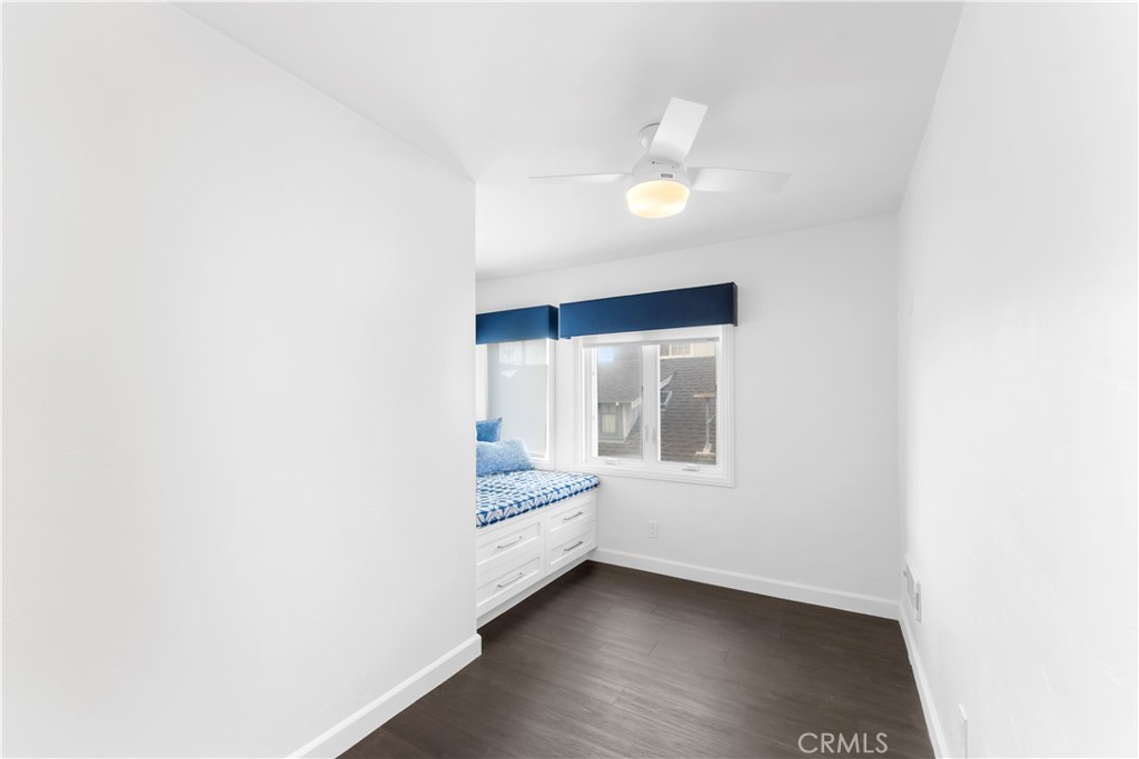 215 E Edgewater, Newport Beach CA 92661 - photo 24