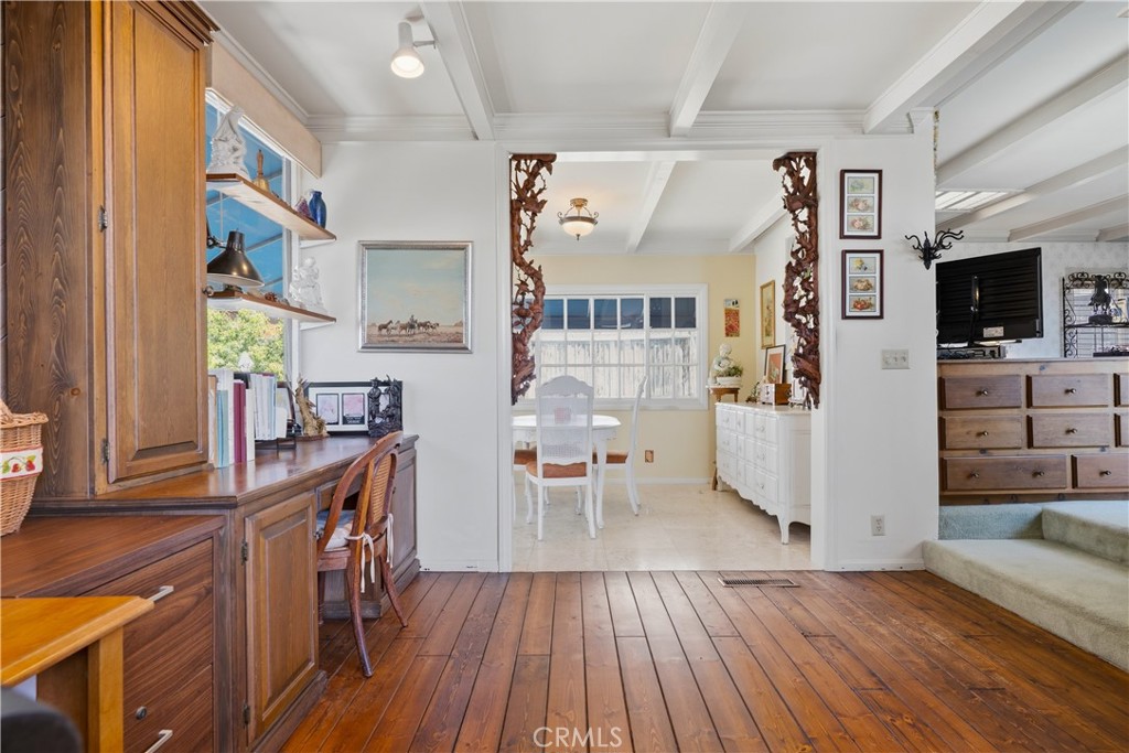 215 Ocean View, Newport Beach CA 92663 - photo 20