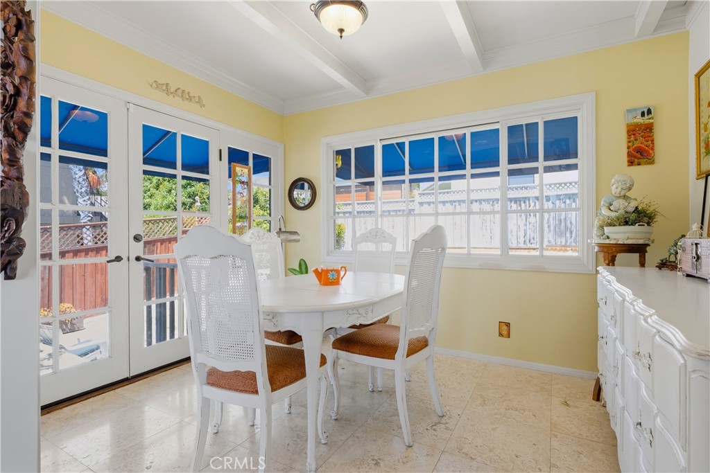 215 Ocean View, Newport Beach CA 92663 - photo 21