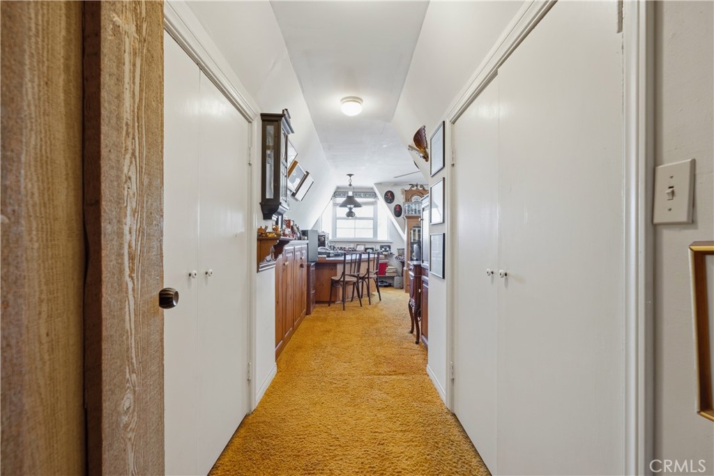 215 Ocean View, Newport Beach CA 92663 - photo 29