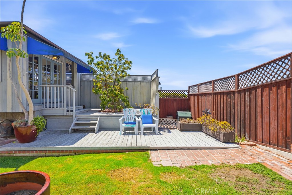 215 Ocean View, Newport Beach CA 92663 - photo 35