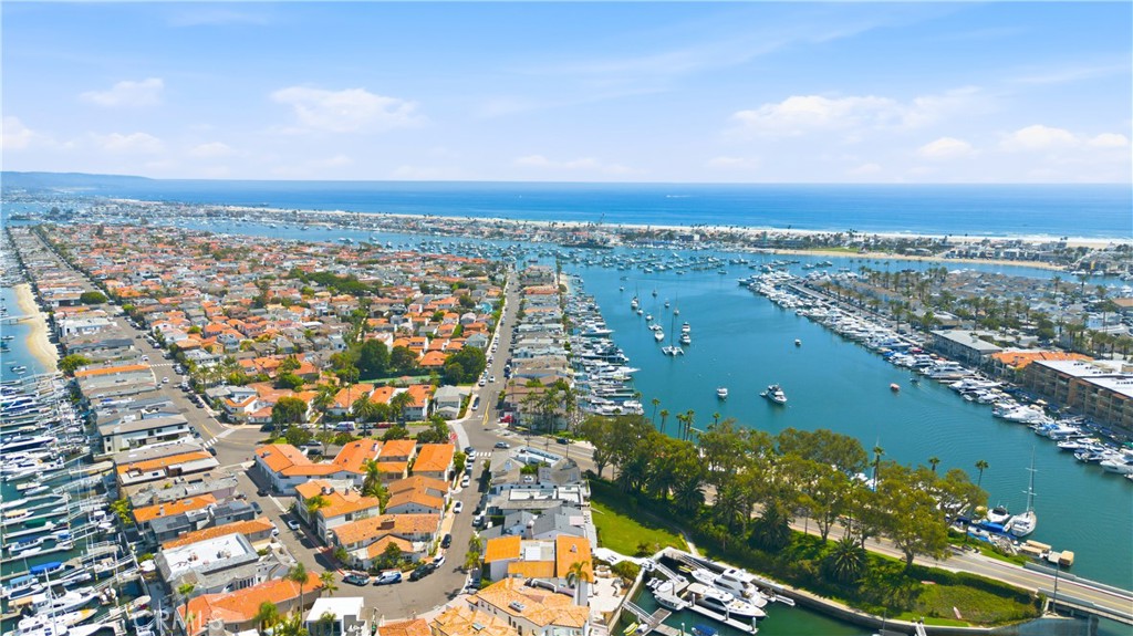 215 Ocean View, Newport Beach CA 92663 - photo 54