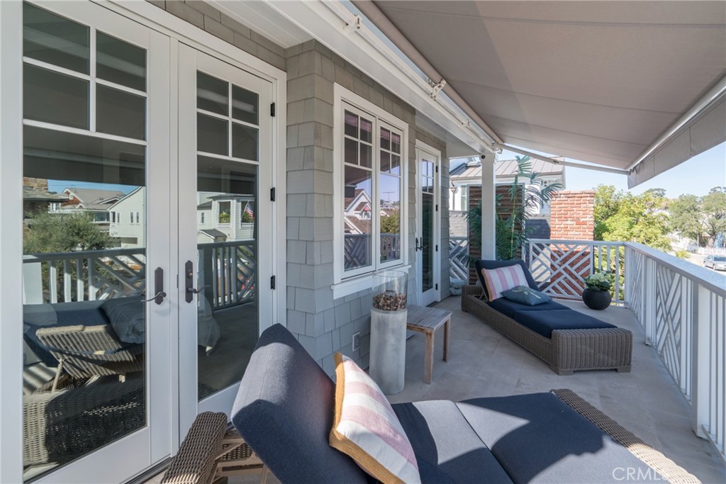 217 Coral Avenue, Newport Beach CA 92662 - photo 29