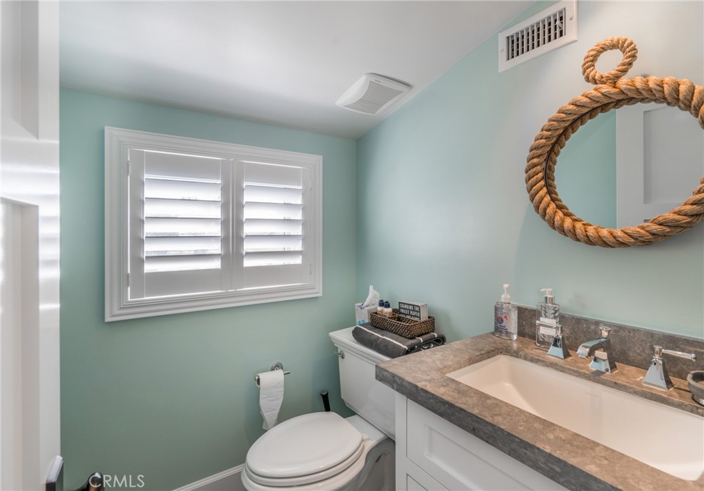 217 Coral Avenue, Newport Beach CA 92662 - photo 32